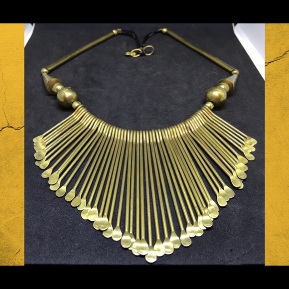 Vintage brass paddle runway bib statement necklace - Picture 6 of 14